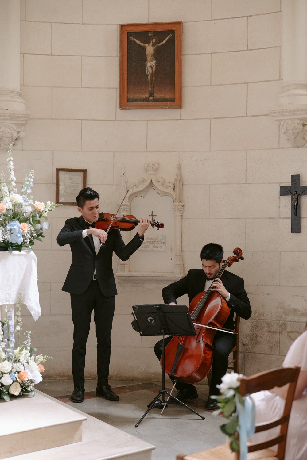 violinist Santiago Falcon chapel paris