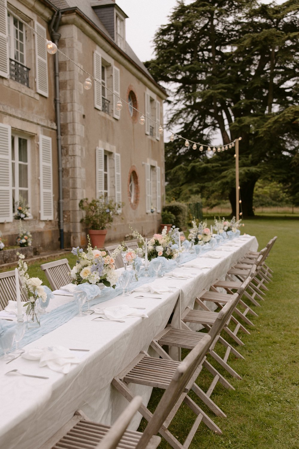 chateau de bouthonvilliers wedding paris table styling