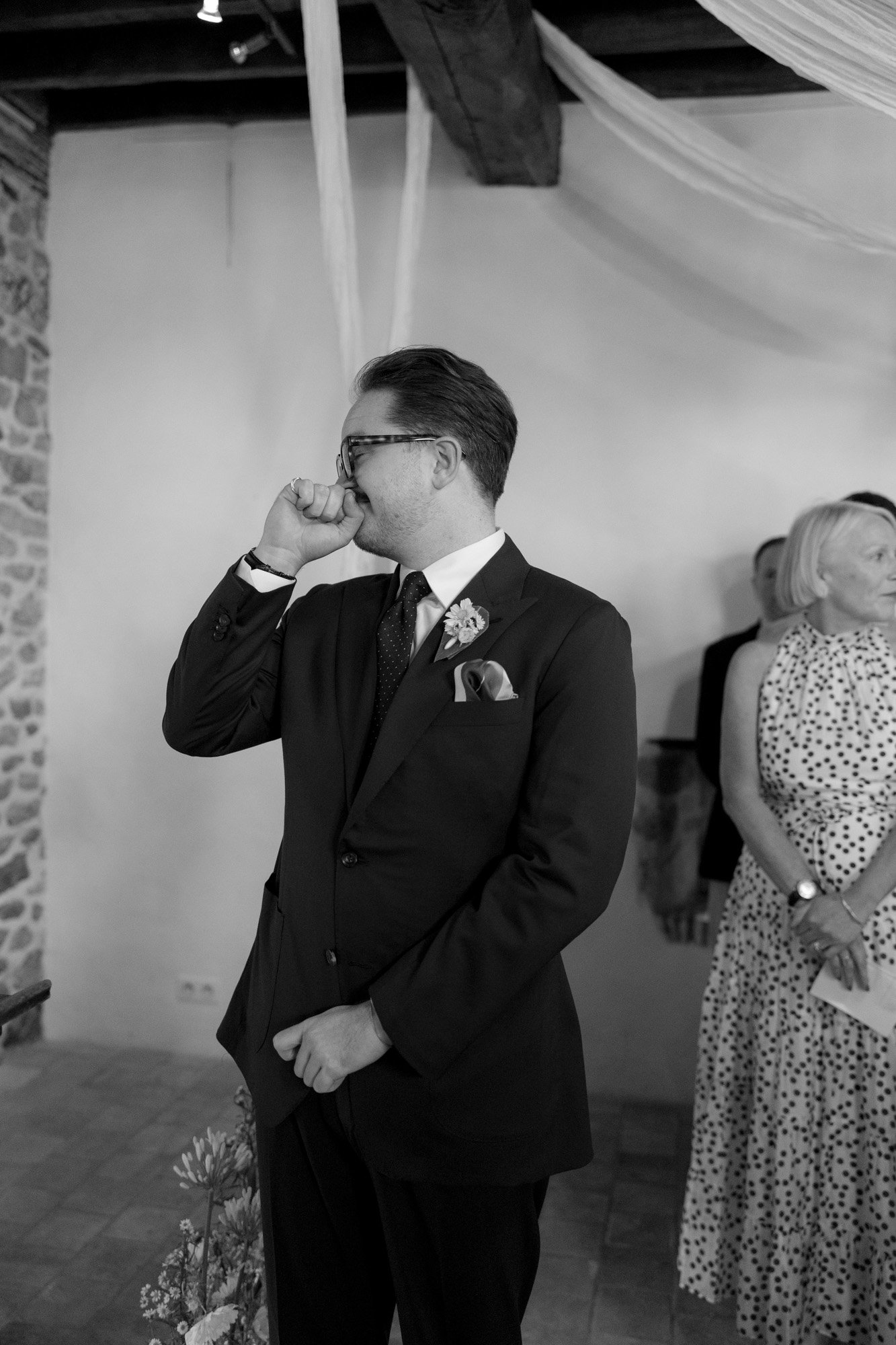 A man in a suit and tie.